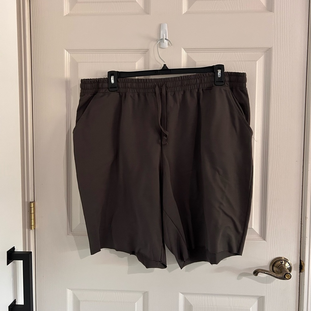LuLaRoe Unisex Jamie Gray Shorts